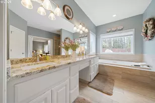 4527 NW Center Ct, Camas, WA 98607 - Photo 17