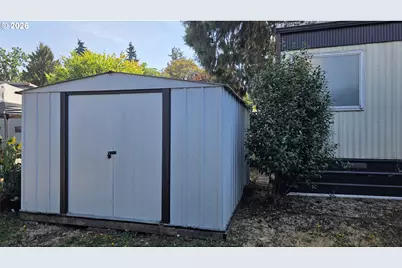 1625 Henderson Ave #B10, Eugene, OR 97403 - Photo 7