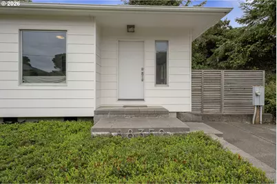 88352 1st Ave, Florence, OR 97439 - Photo 5