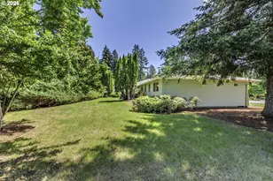 3721 SE Pine St, Hillsboro, OR 97123 - Photo 27