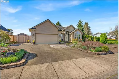 921 Hermanson St, Woodburn, OR 97071 - Photo 3