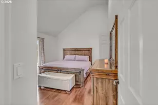 921 Hermanson St, Woodburn, OR 97071 - Photo 27