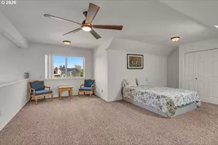 921 Hermanson St, Woodburn, OR 97071 - Photo 21