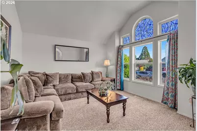 921 Hermanson St, Woodburn, OR 97071 - Photo 7