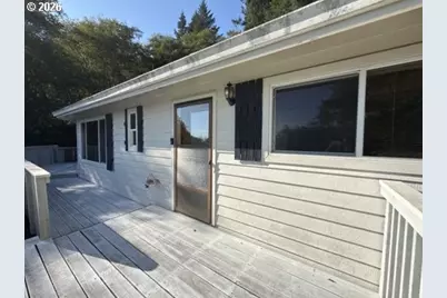 17264 Mountain Dr, Brookings, OR 97415 - Photo 47