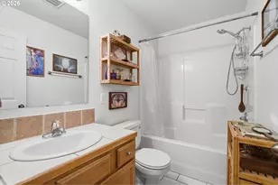 673 SE 148th Ave, Portland, OR 97233 - Photo 21
