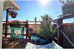 97972 Hallway Rd, Brookings, OR 97415 - Photo 11