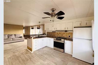 97972 Hallway Rd #23, Brookings, OR 97415 - Photo 31