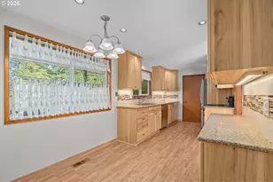15916 S Henrici Rd, Oregon City, OR 97045 - Photo 9