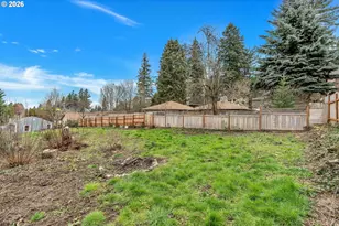 15412 NE Halsey St, Portland, OR 97230 - Photo 25