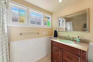 3516 SW 1st Ave, Portland, OR 97239 - Photo 17