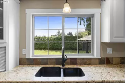 3601 V St, Vancouver, WA 98663 - Photo 11