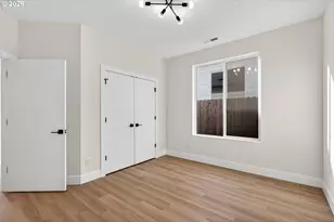 734 SE 35th St, Battle Ground, WA 98604 - Photo 11