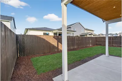 734 SE 35th St, Battle Ground, WA 98604 - Photo 37