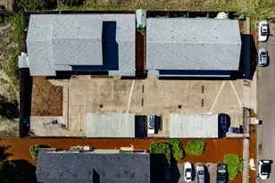 1287 R St, Springfield, OR 97477 - Photo 3