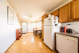 1017 NE Lake Dr, Lincoln City, OR 97367 - Photo 15