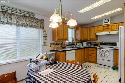 1375 SW 15th St, Hermiston, OR 97838 - Photo 7