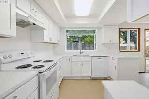 6278 SW 202nd Pl, Beaverton, OR 97078 - Photo 9