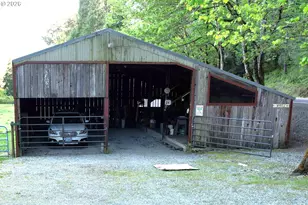 7503 N Myrtle Rd, Myrtle Creek, OR 97457 - Photo 5