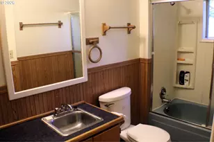 7503 N Myrtle Rd, Myrtle Creek, OR 97457 - Photo 23