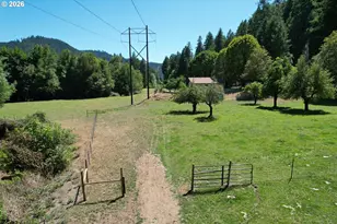 7503 N Myrtle Rd, Myrtle Creek, OR 97457 - Photo 41