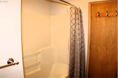 7503 N Myrtle Rd, Myrtle Creek, OR 97457 - Photo 13