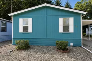 490 Shorepines Ave, Coos Bay, OR 97420 - Photo 3