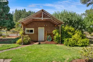 31467 Gowdyville Rd, Cottage Grove, OR 97424 - Photo 9
