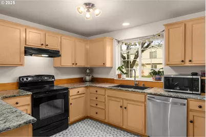1105 W 30th St, Vancouver, WA 98660 - Photo 11