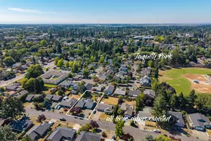 500 E Pinehurst Dr, Newberg, OR 97132 - Photo 43