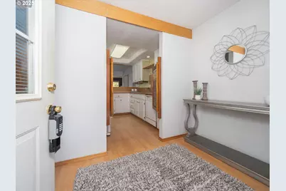 500 E Pinehurst Dr, Newberg, OR 97132 - Photo 3
