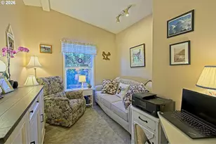 1630 Wallace Rd NW, Salem, OR 97304 - Photo 15