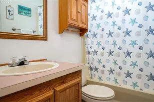 648 S Easy St, Rockaway Beach, OR 97136 - Photo 19