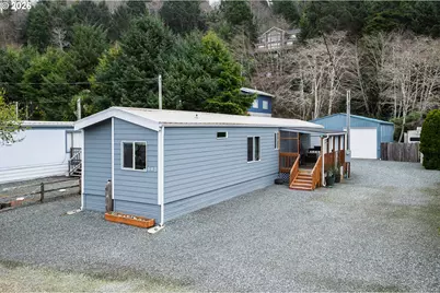 648 S Easy St, Rockaway Beach, OR 97136 - Photo 1