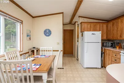 648 S Easy St, Rockaway Beach, OR 97136 - Photo 35