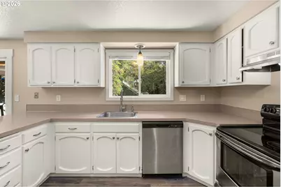18340 Chris Ct, Gladstone, OR 97027 - Photo 17
