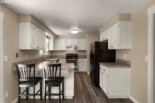 18340 Chris Ct, Gladstone, OR 97027 - Photo 15