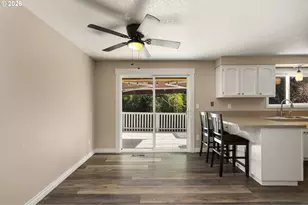 18340 Chris Ct, Gladstone, OR 97027 - Photo 13
