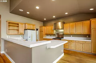 240 Magnolia Dr, Creswell, OR 97426 - Photo 19