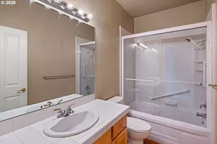 240 Magnolia Dr, Creswell, OR 97426 - Photo 37