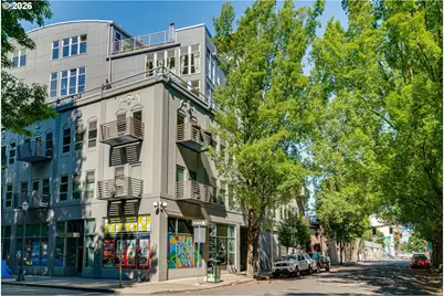 725 NW Flanders St #204, Portland, OR 97209 - Photo 1