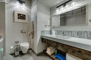 725 NW Flanders St, Portland, OR 97209 - Photo 17