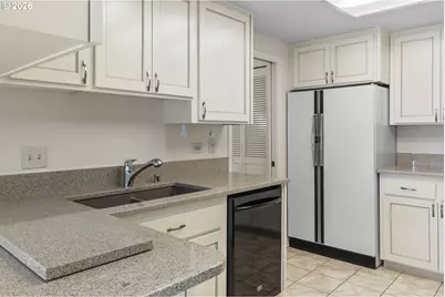 15719 SE 23rd St #116, Vancouver, WA 98683 - Photo 5