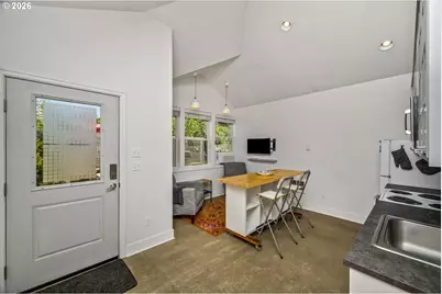 6626 SE 85th Ave, Portland, OR 97266 - Photo 35