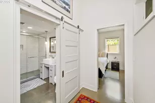 6626 SE 85th Ave, Portland, OR 97266 - Photo 39