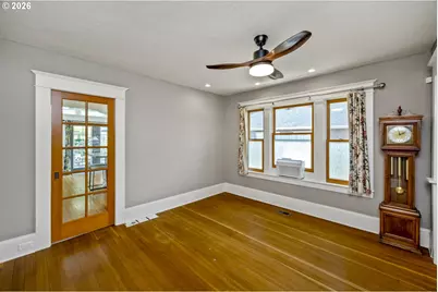 6626 SE 85th Ave, Portland, OR 97266 - Photo 7