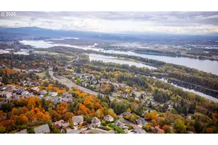 693 NW Halifax St, Camas, WA 98607 - Photo 23