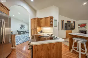 2193 13th St, Florence, OR 97439 - Photo 19