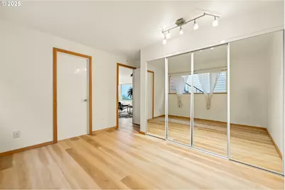 3515 SW Barbur Blvd #Y2, Portland, OR 97239 - Photo 25