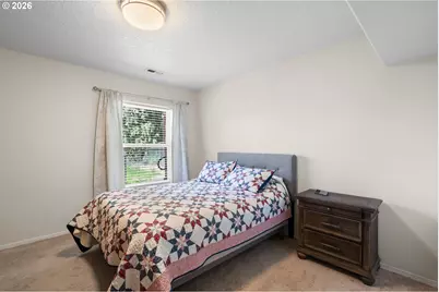 1421 SE 35th Ave, Hillsboro, OR 97123 - Photo 43